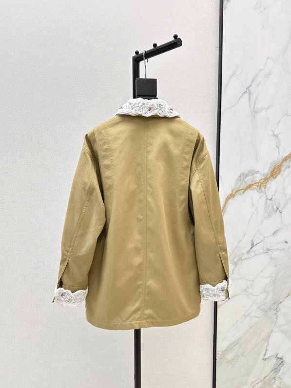 Куртка женская фото 7