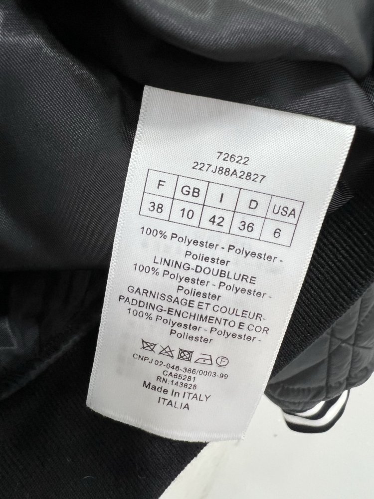 Куртка жіноча фото 7