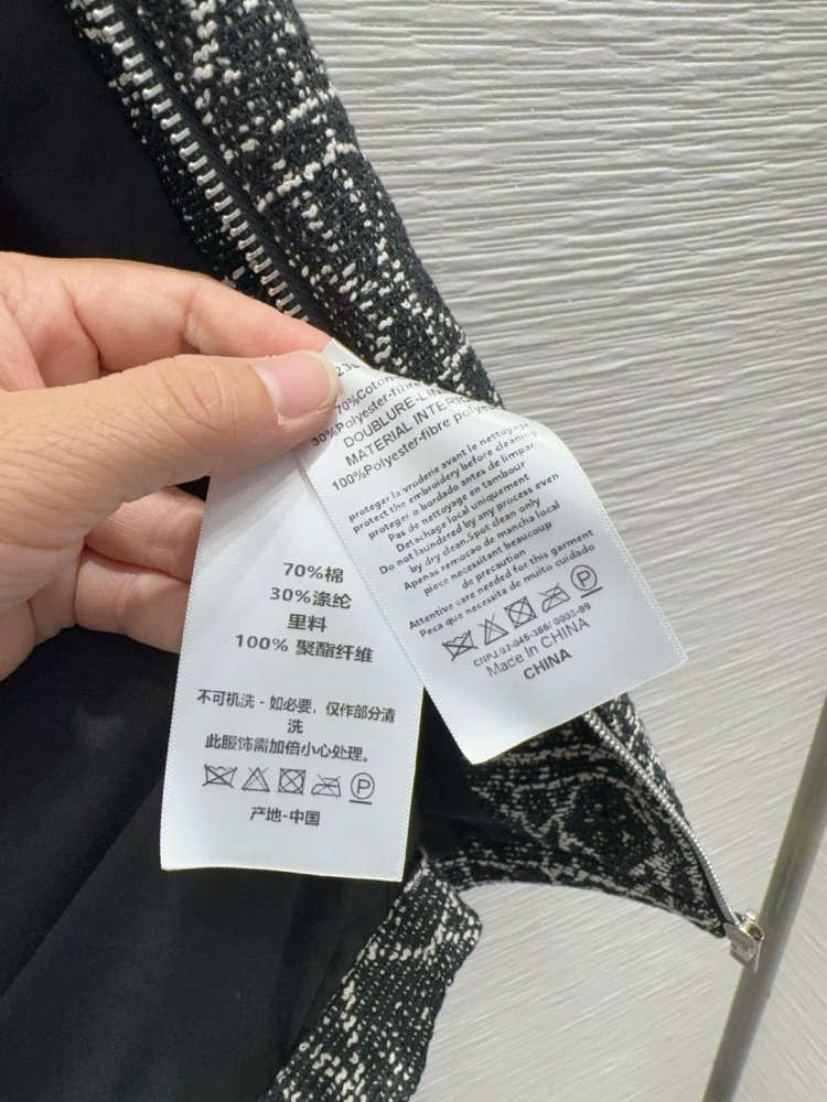 Куртка  жіноча фото 7