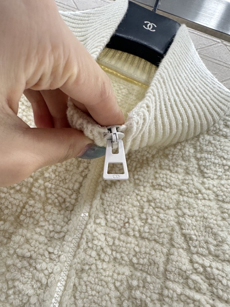 Куртка жіноча фото 7