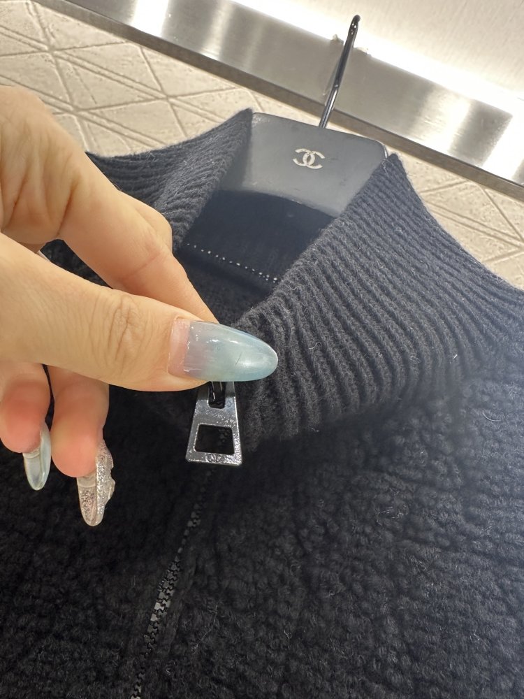 Jacket women's фото 7