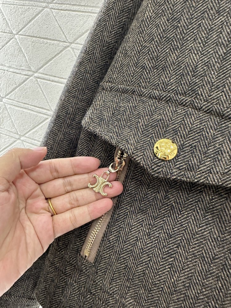 Куртка женская фото 7