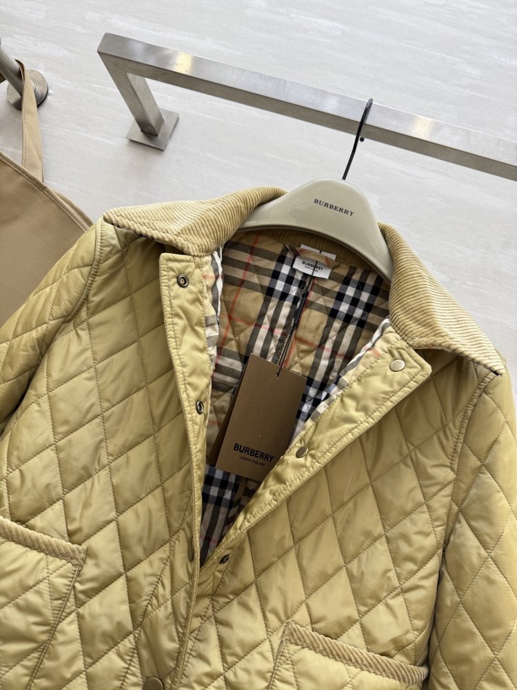 Куртка жіноча фото 7