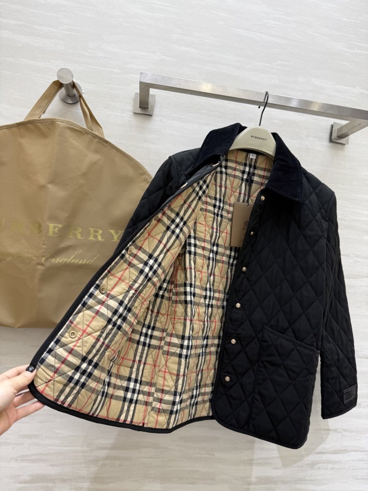 Jacket women's фото 7