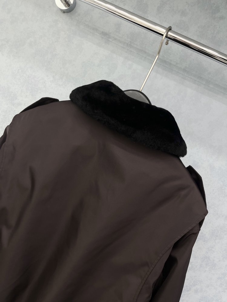 Куртка женская фото 7