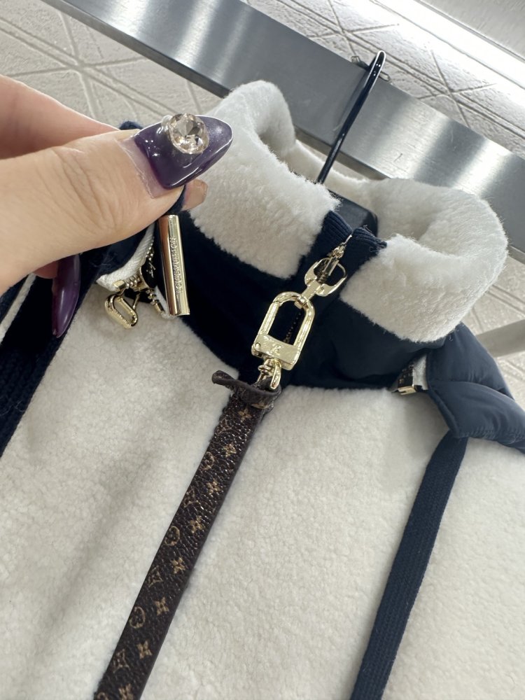 Куртка жіноча фото 7