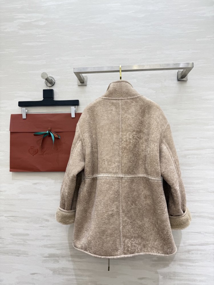 Куртка женская фото 7