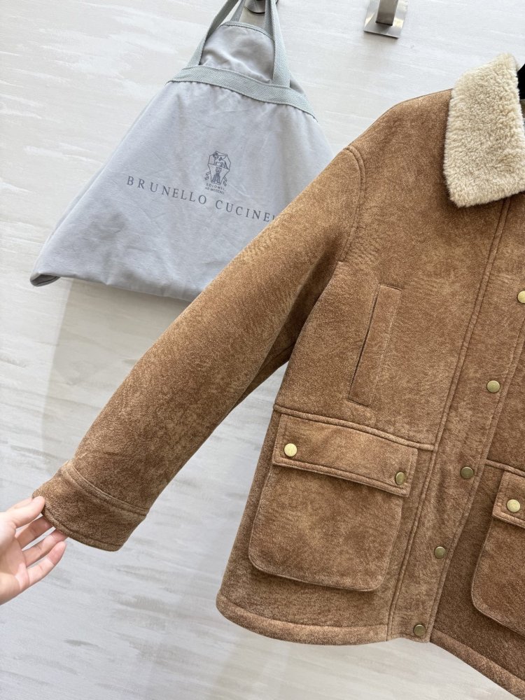 Куртка женская фото 7