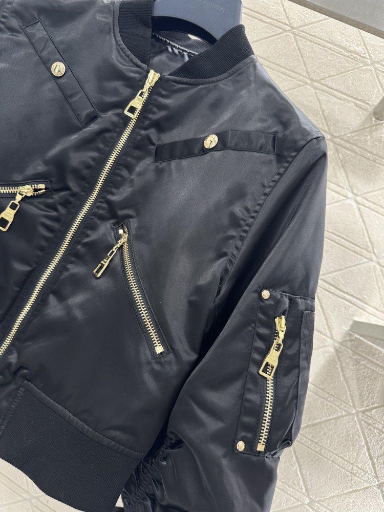 Куртка жіноча фото 7