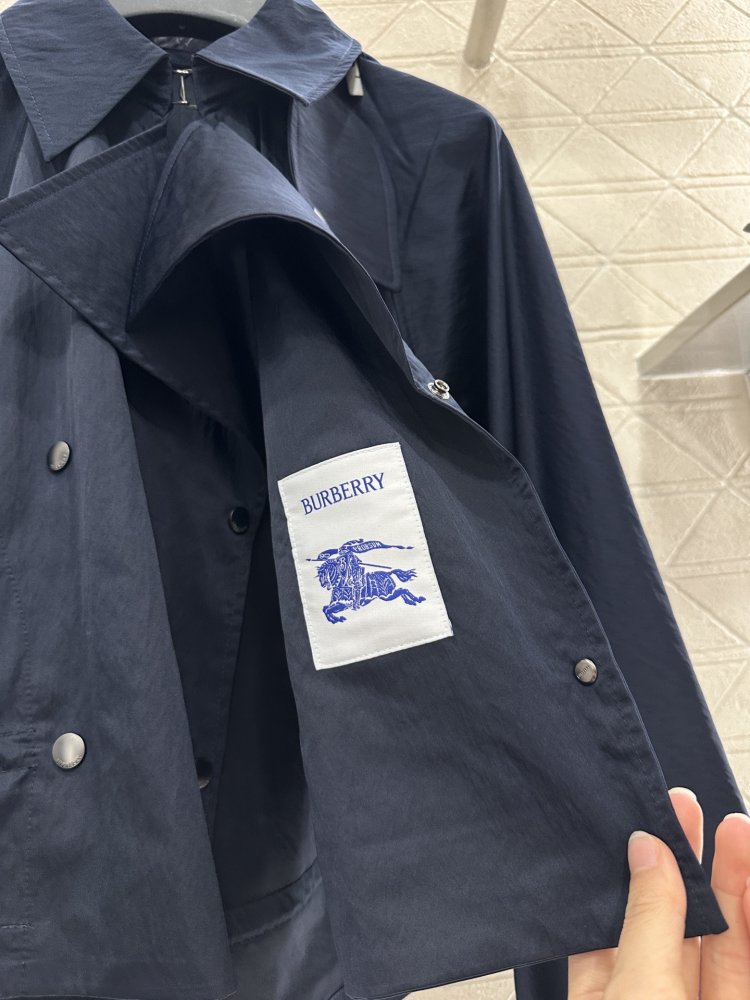 Куртка женская фото 8