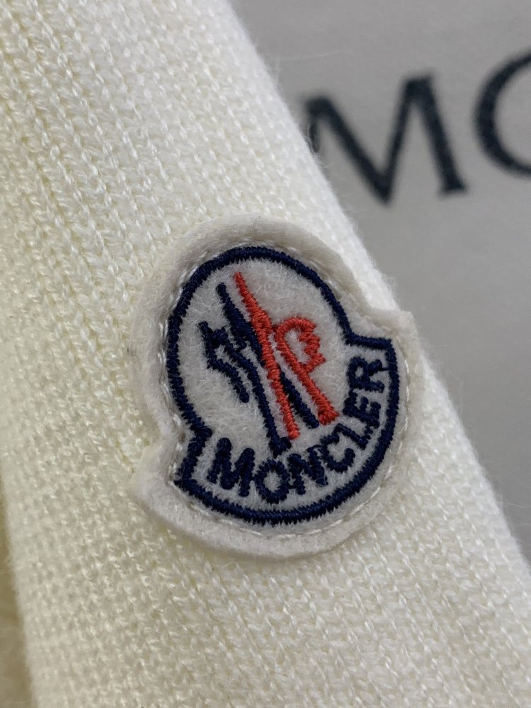 Куртка женская фото 8