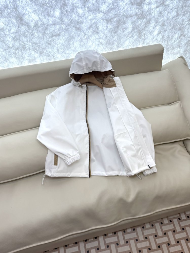 Куртка жіноча фото 8