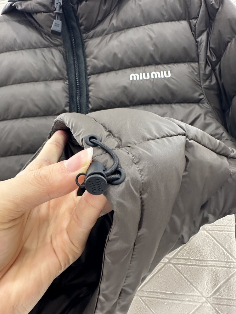 Куртка жіноча фото 8