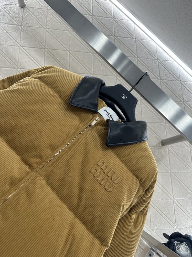 Куртка жіноча фото 8