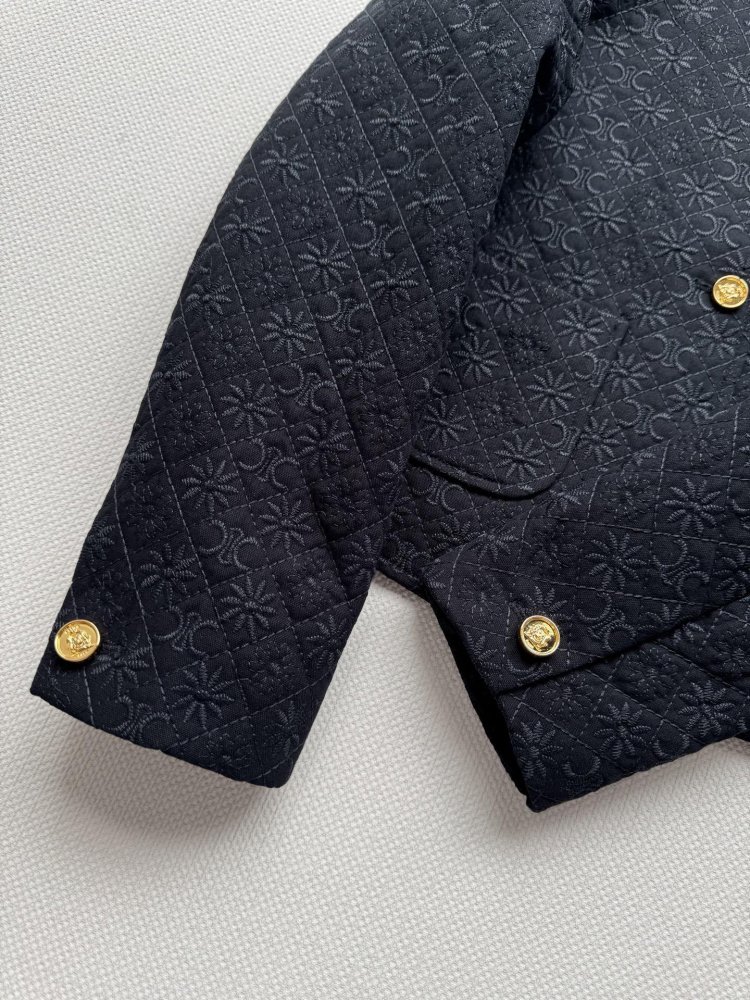 Куртка женская фото 8