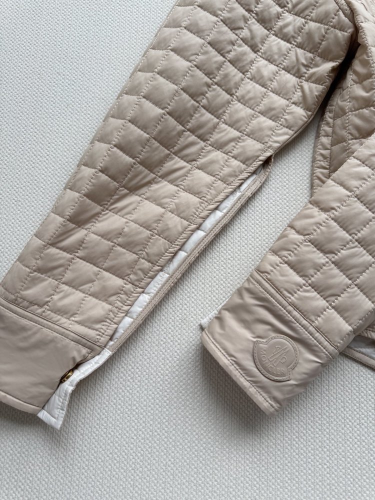 Куртка женская фото 8