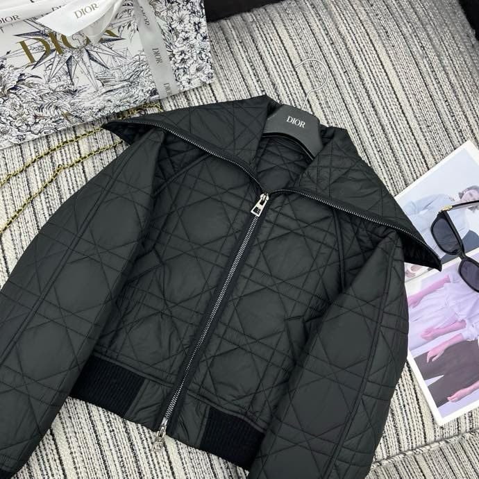 Куртка женская фото 8