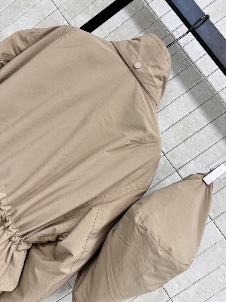 Куртка женская фото 8