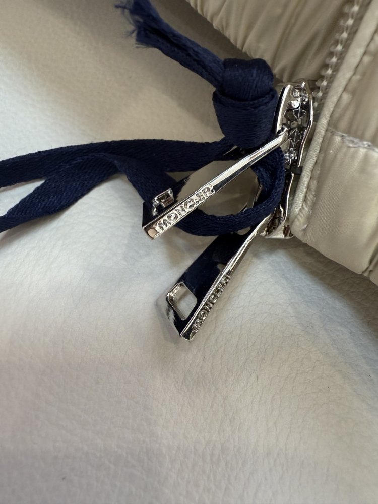 Куртка женская фото 8