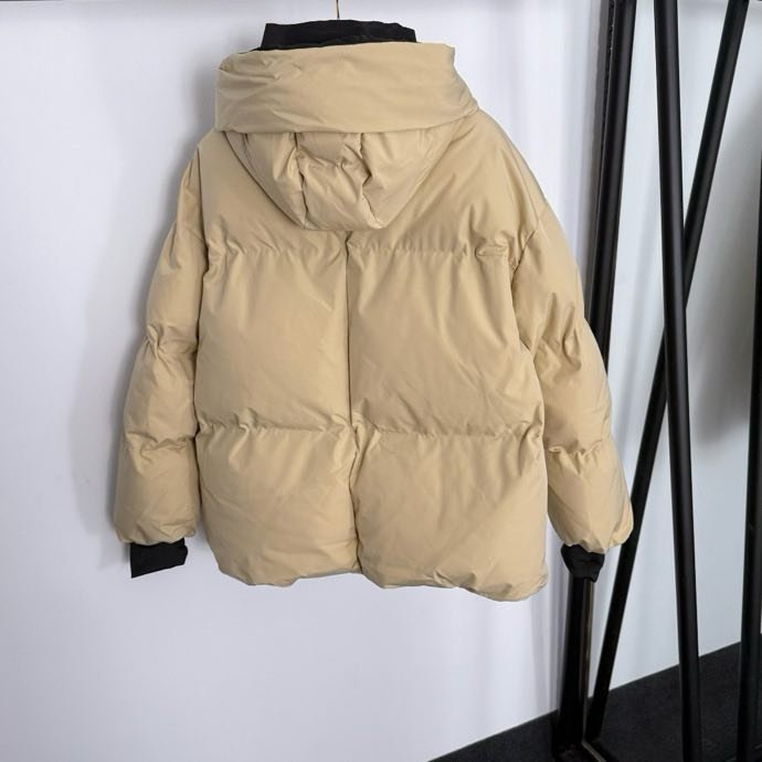 Куртка жіноча фото 8