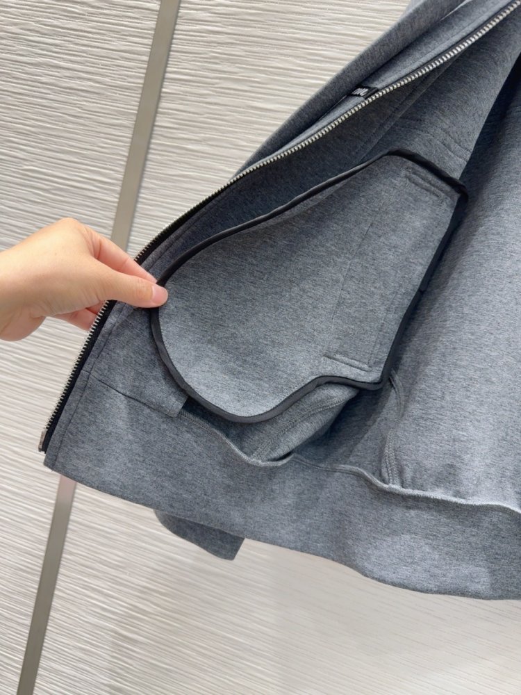 Куртка женская фото 8