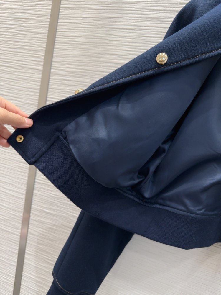 Куртка женская фото 8