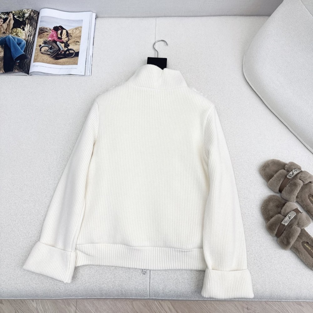 Куртка женская фото 8