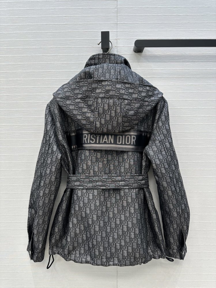 Куртка женская фото 8