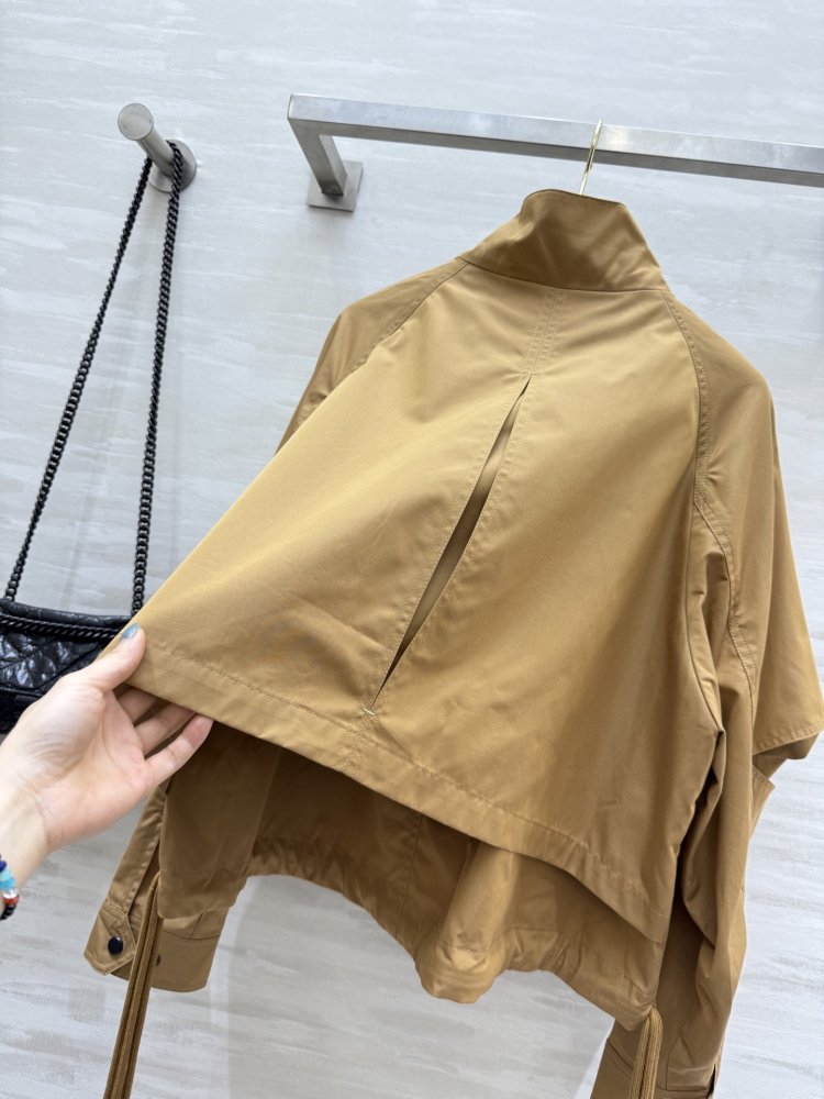 Jacket women's фото 8