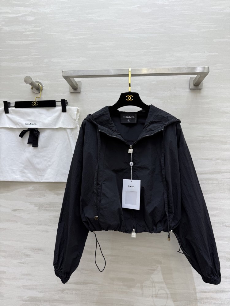 Куртка женская фото 8