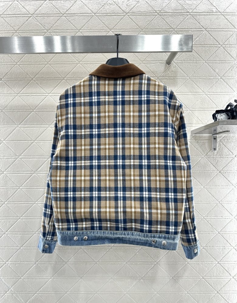 Куртка женская фото 8