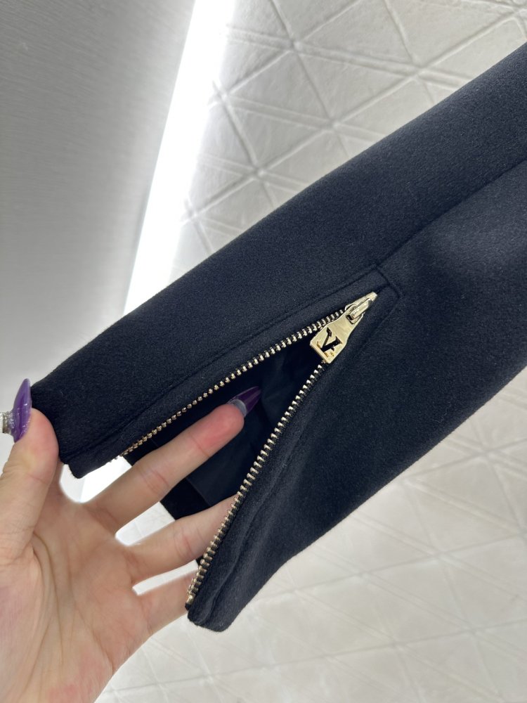 Куртка женская фото 8