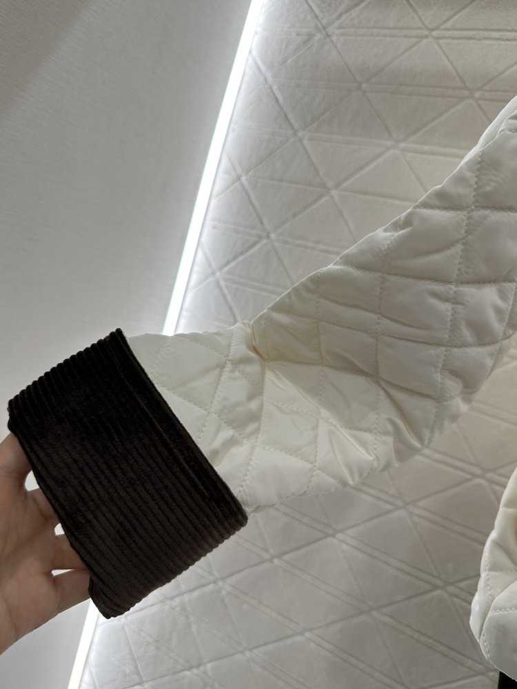 Куртка женская фото 8