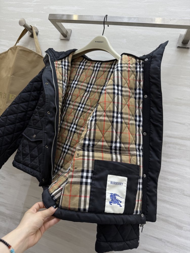 Jacket women's фото 8