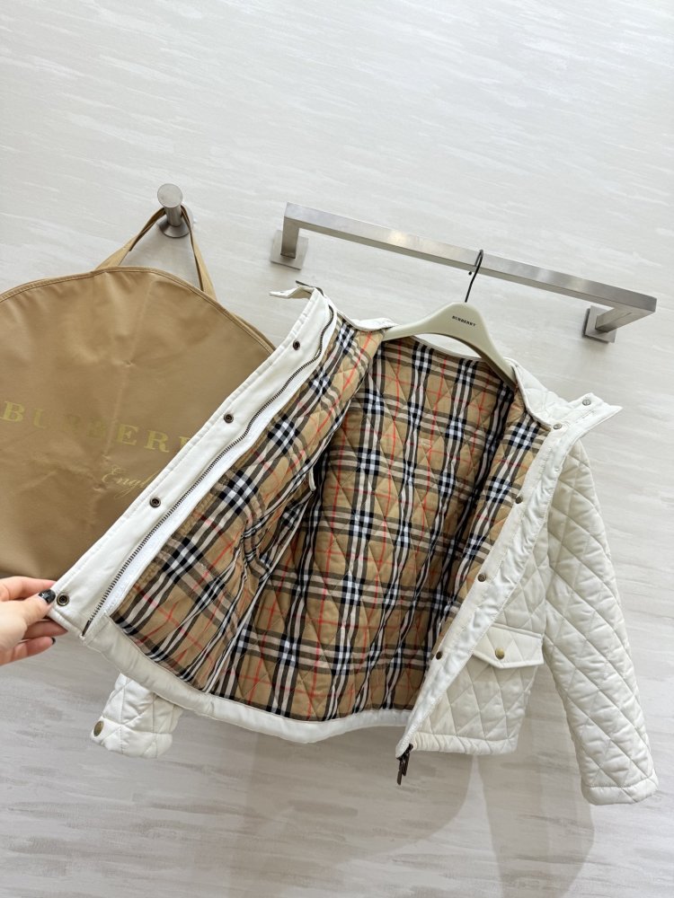 Куртка жіноча фото 8