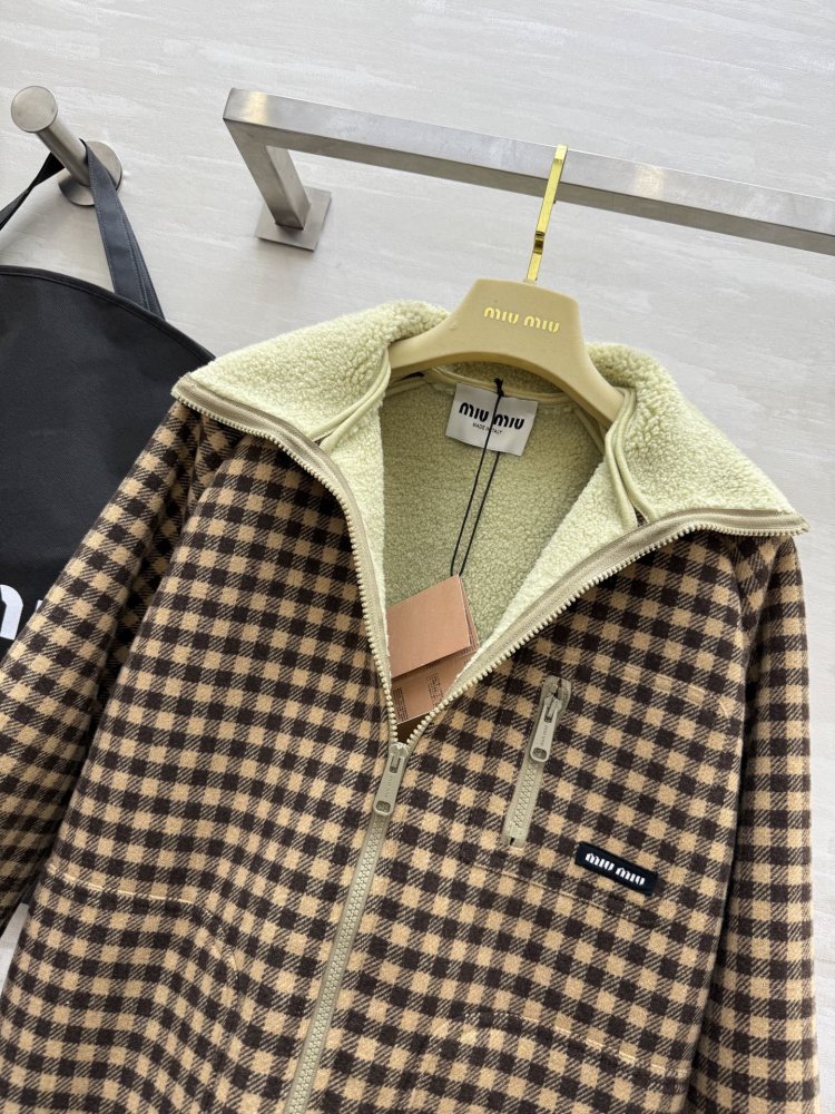 Jacket women's фото 8