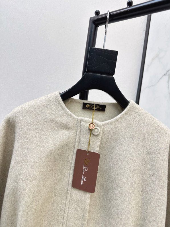 Jacket women's фото 8