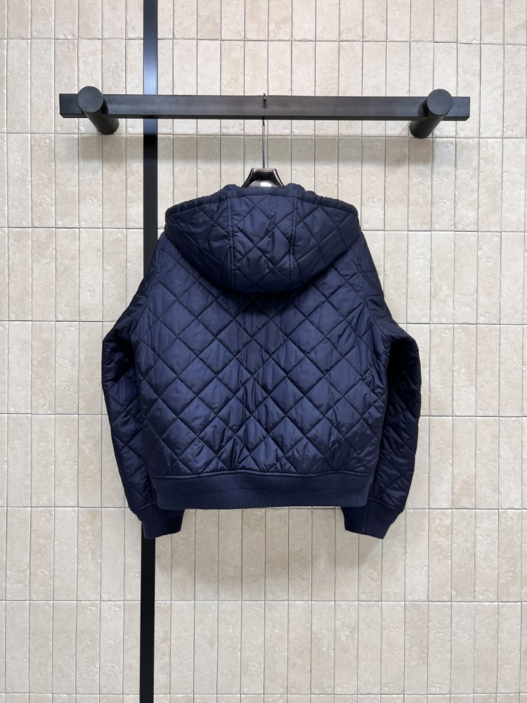 Куртка женская фото 8