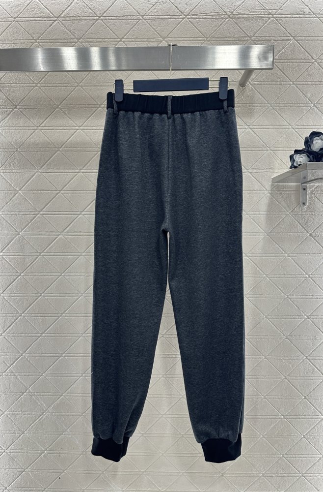 Куртка женская фото 8