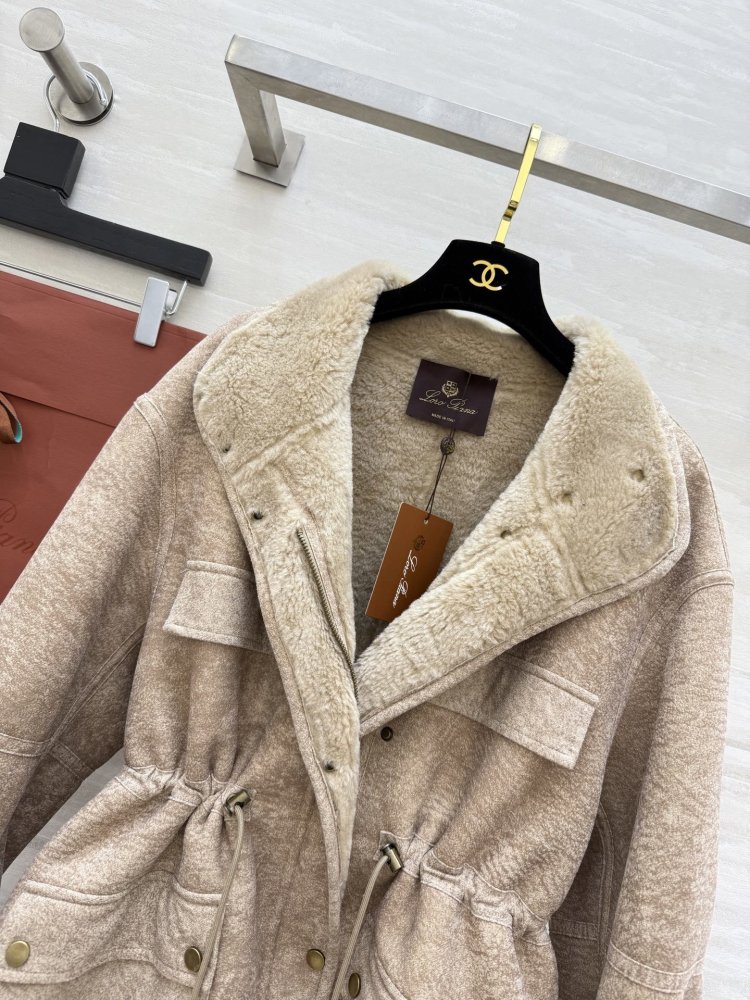 Куртка женская фото 8