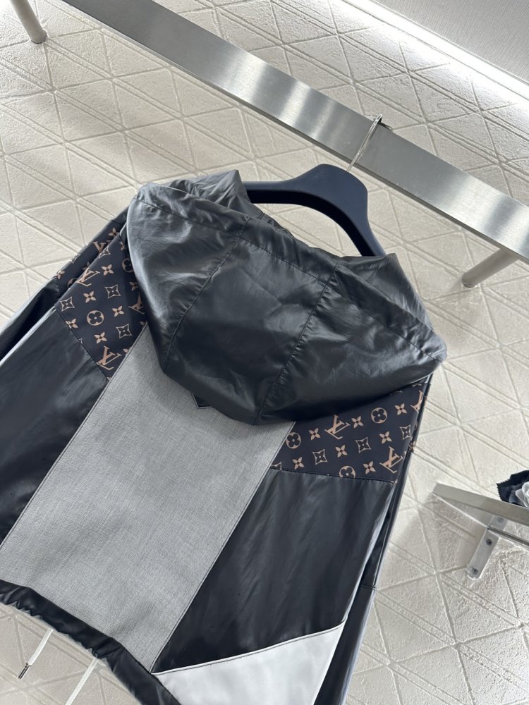 Куртка жіноча фото 8