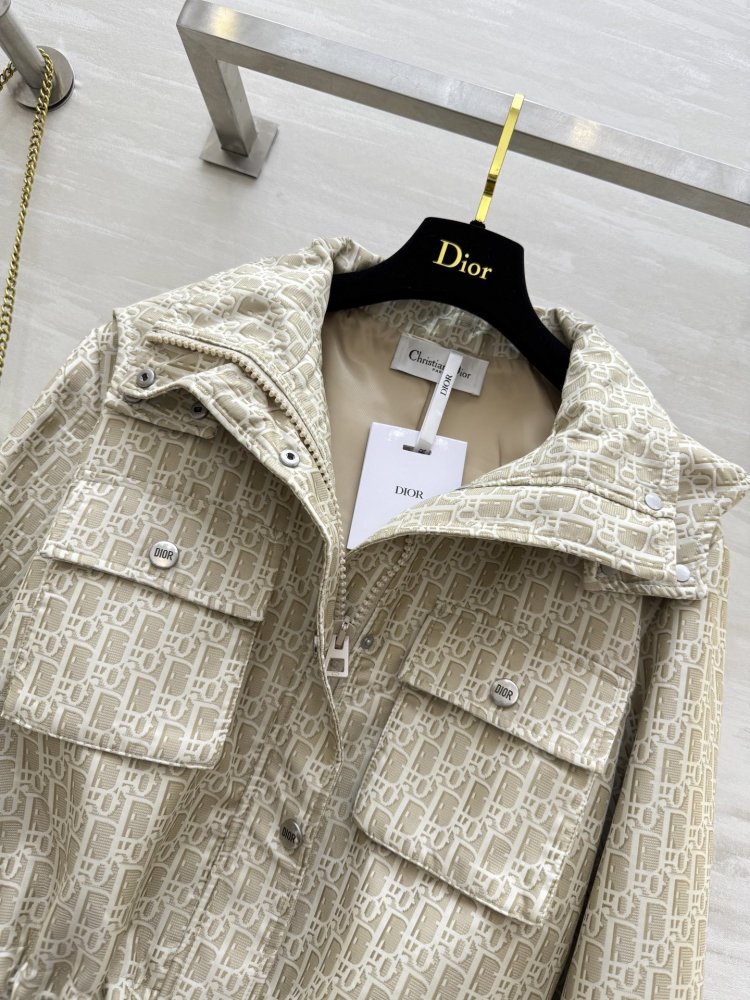 Jacket women's фото 9