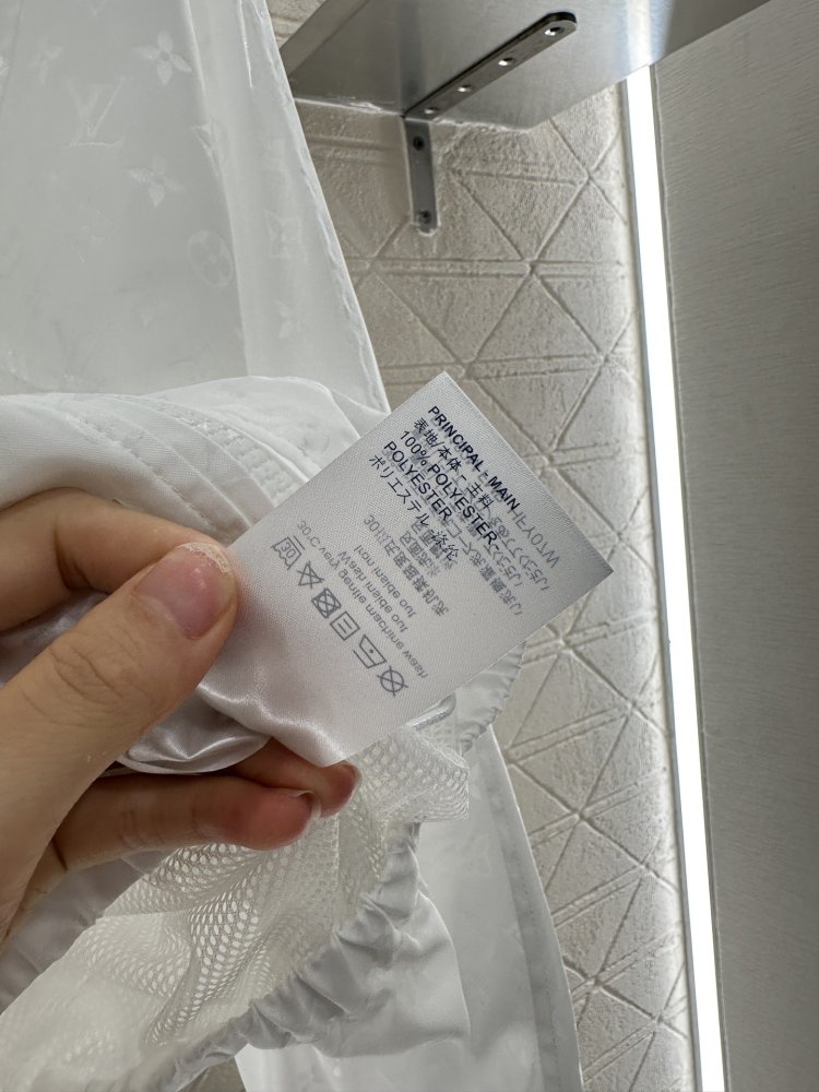 Куртка женская фото 9