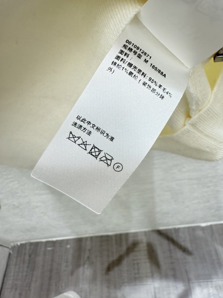 Куртка женская фото 9