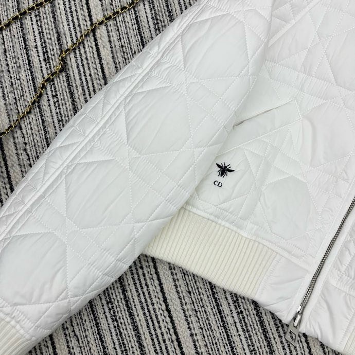 Куртка женская фото 9