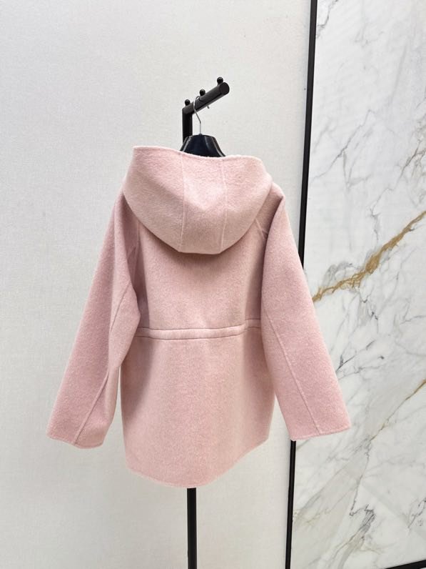 Куртка женская фото 9