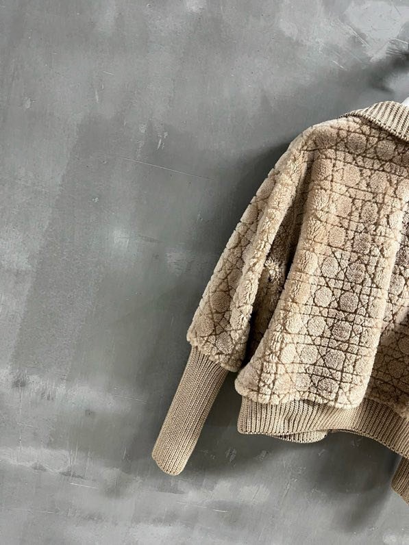 Куртка женская фото 9