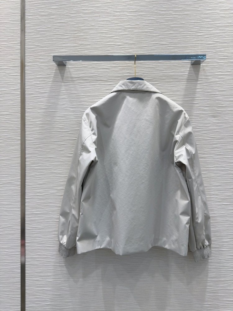 Куртка женская фото 9