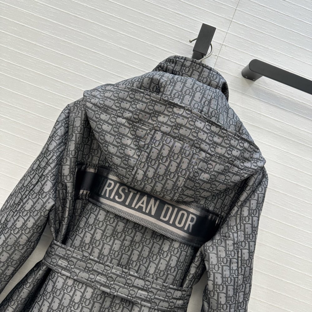 Куртка женская фото 9