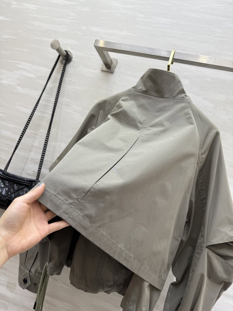 Куртка женская фото 9